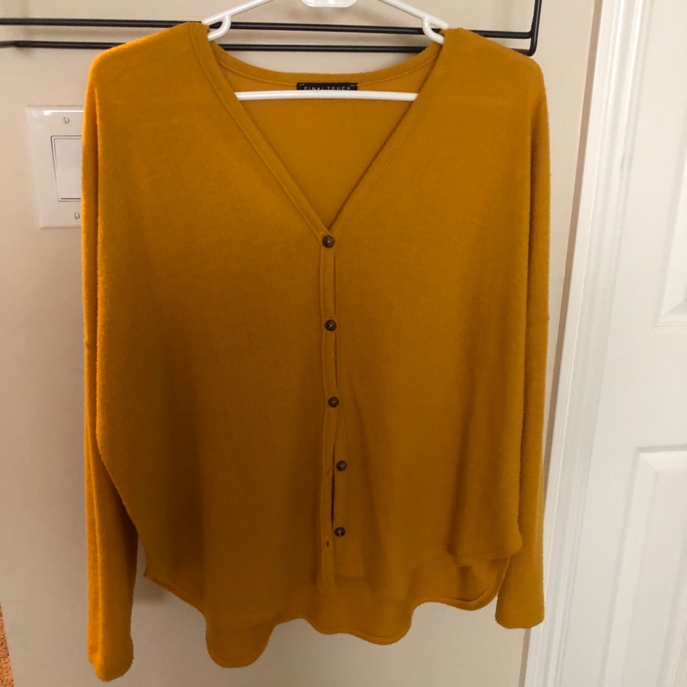 Mustard Size Small Top